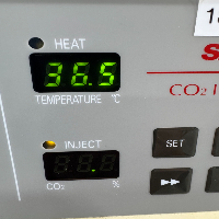 Sanyo CO2 Incubator image 2